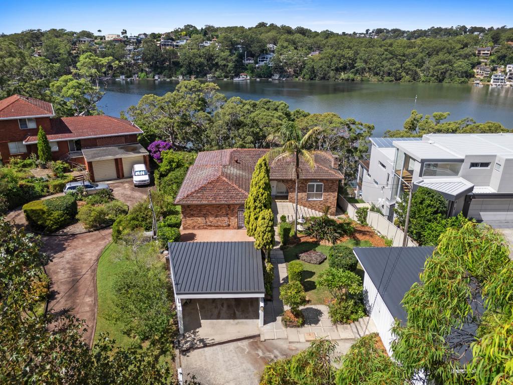 95 Woodlands Ave, Lugarno, NSW 2210