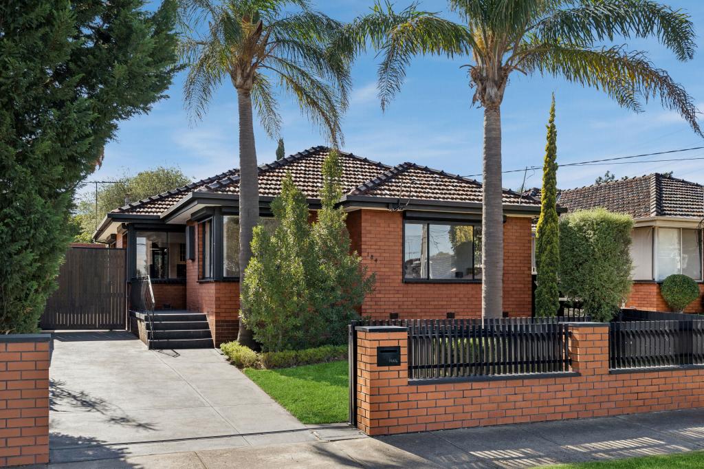 184 LEAMINGTON ST, RESERVOIR, VIC 3073