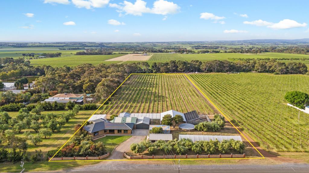 389 Hahn Rd, Sellicks Hill, SA 5174