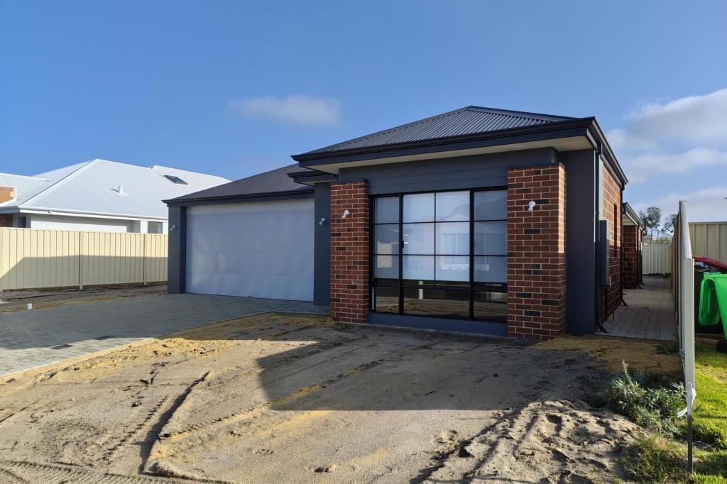 12 Corston Cct, Australind, WA 6233