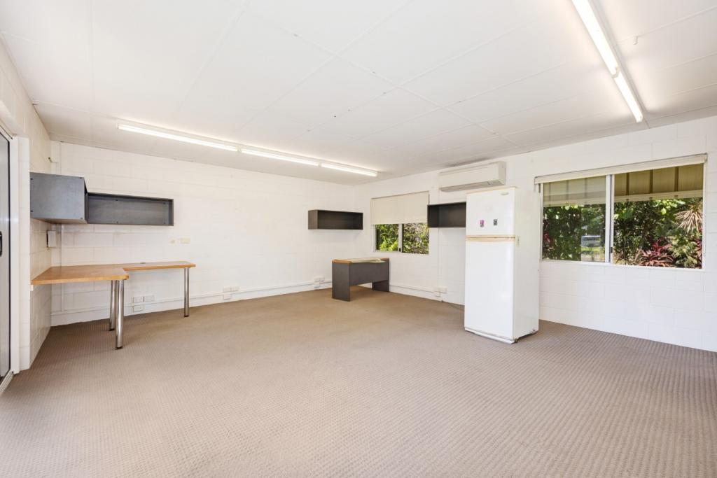 Office 3/14-16 Ryan St, Belgian Gardens, QLD 4810