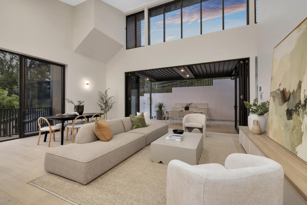 2 Mayne St, Toowong, QLD 4066