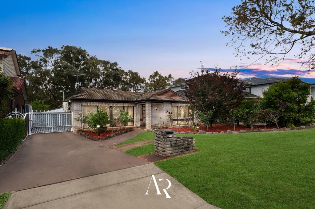 17 Quentin St, Bass Hill, NSW 2197