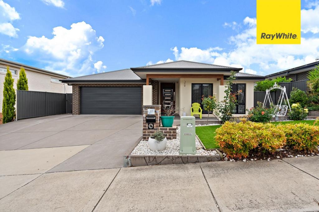 10 Yorston St, Coombs, ACT 2611