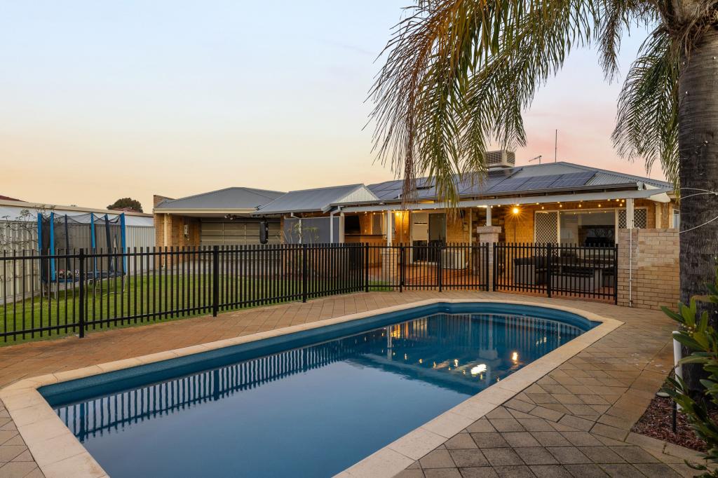 12 Rawlinna Hts, Ballajura, WA 6066