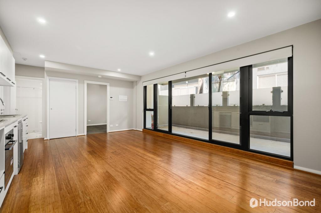 104/721 ELGAR RD, DONCASTER, VIC 3108