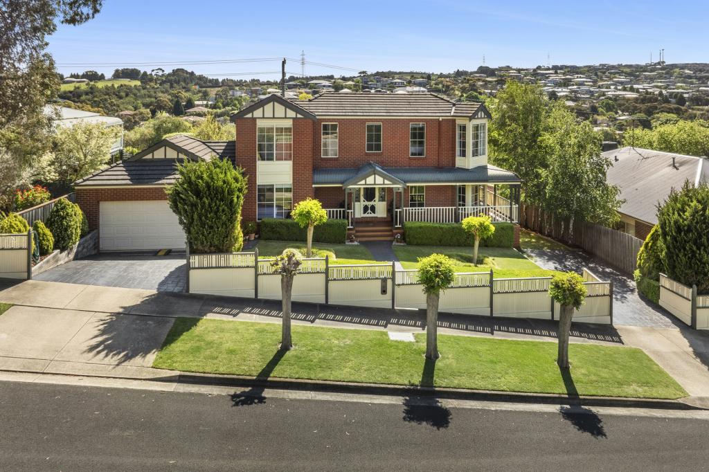 11 Summerhill Tce, Highton, VIC 3216