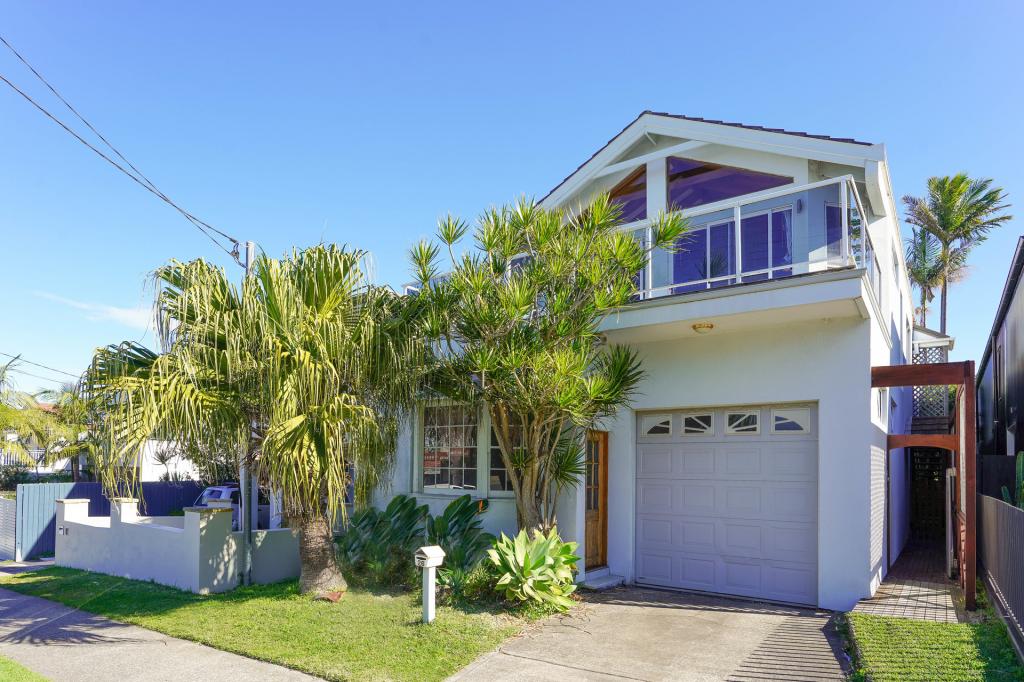 26 Griffin Rd, North Curl Curl, NSW 2099