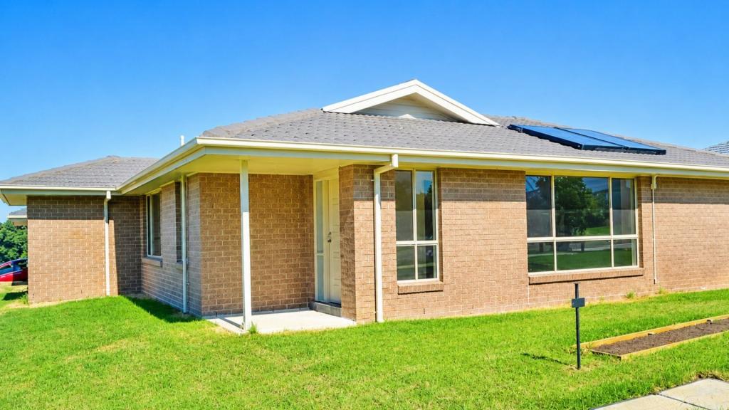 5 Blue Wren Dr, Cooranbong, NSW 2265