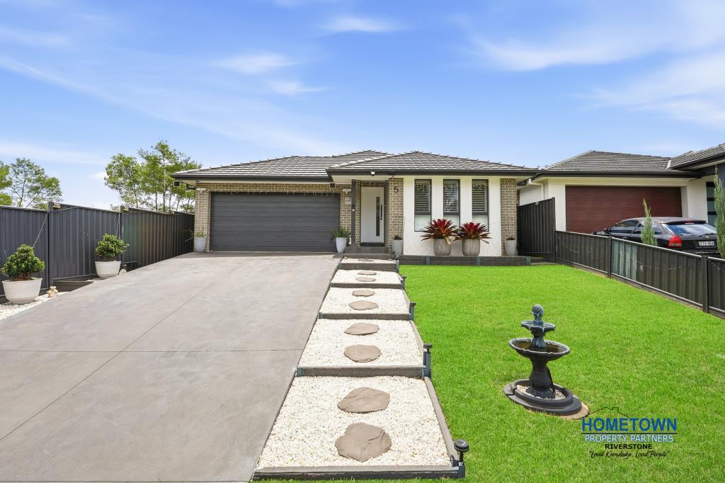 5 Canterbury St, Riverstone, NSW 2765