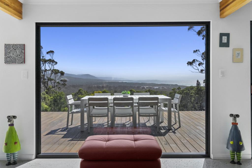 103 Rosedale Rd, Bicheno, TAS 7215