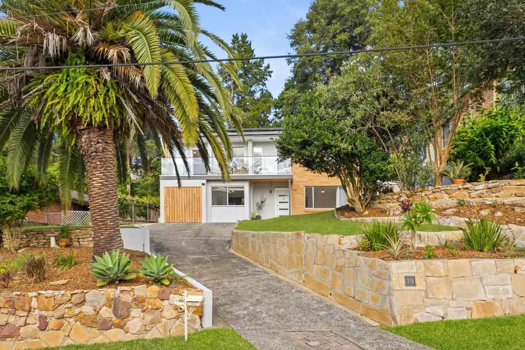 19 Kokoda Tce, Narara, NSW 2250