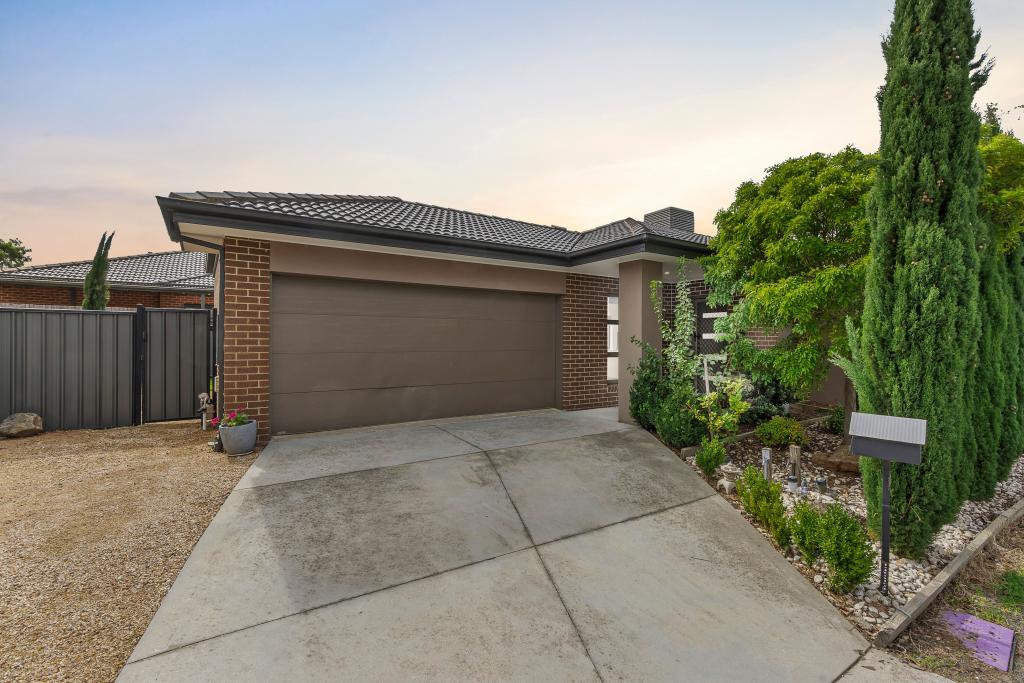 20 Montpellier Cres, Craigieburn, VIC 3064