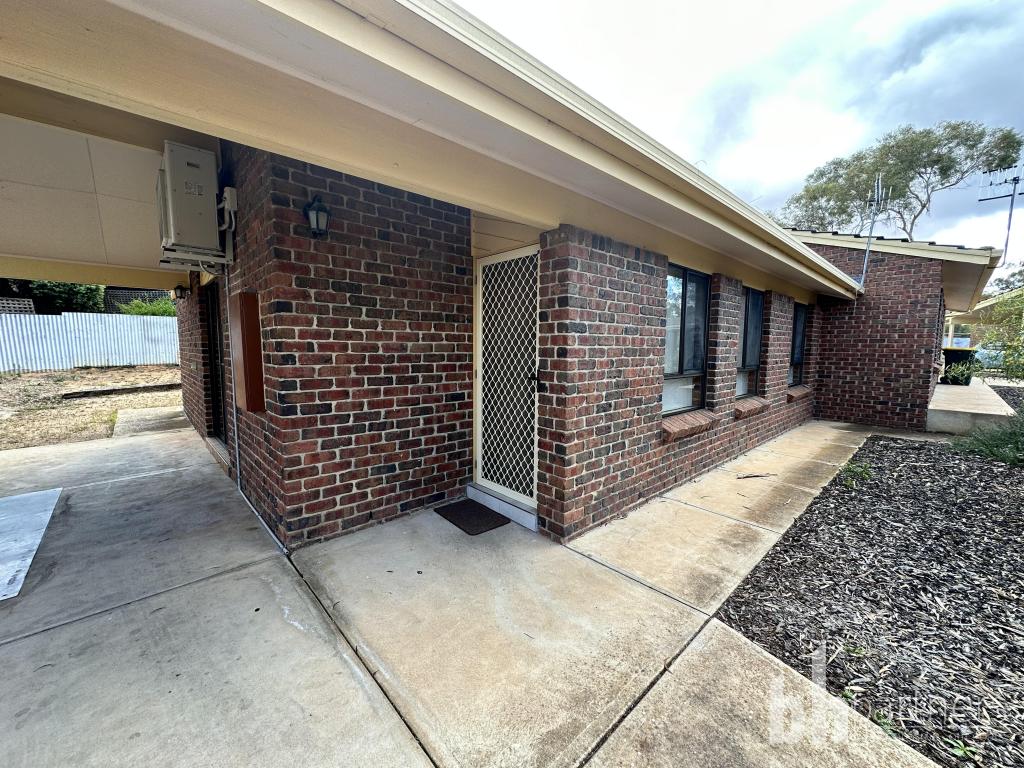 2/82 Powell St, Berri, SA 5343