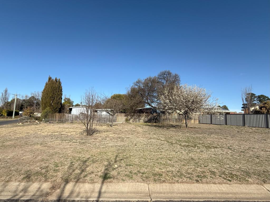 14 Nambucca St, Cooma, NSW 2630