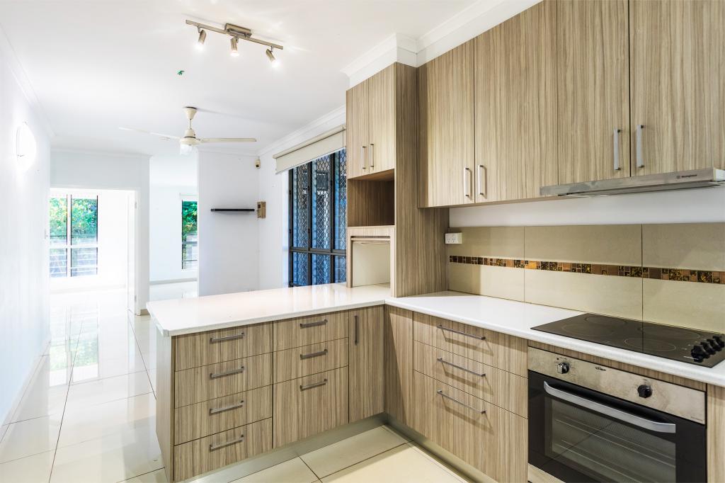 4 James Cct, Woodroffe, NT 0830