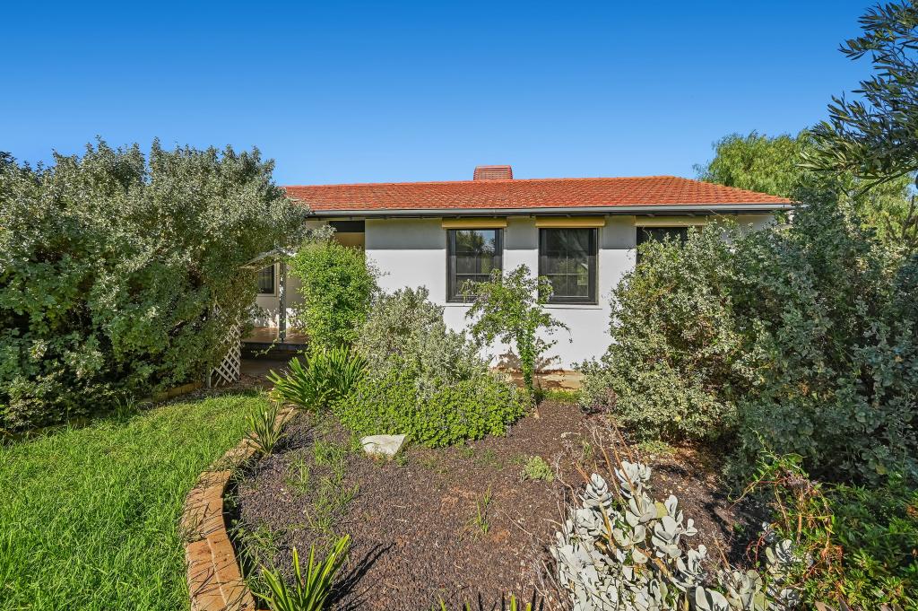 8 Anderson Cl, North Haven, SA 5018