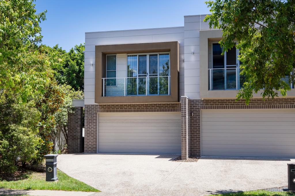 1/10 Compass Dr, Biggera Waters, QLD 4216