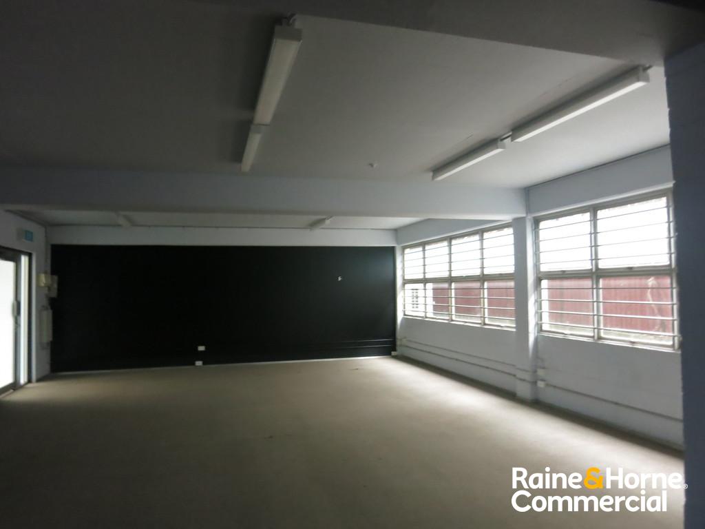 5/9 FRINTON ST, SOUTHPORT, QLD 4215