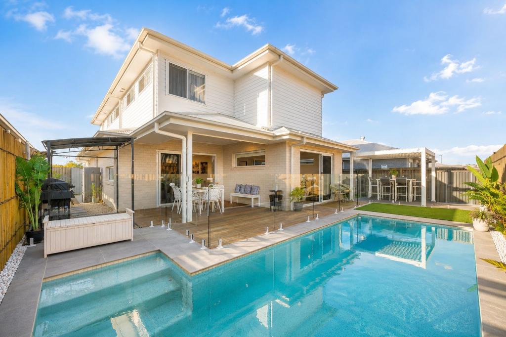44 Lord Howe Cct, Banya, QLD 4551