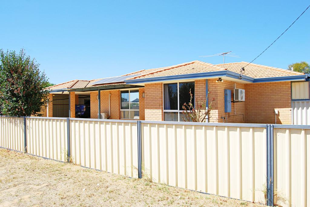 8 Boaz St, Karloo, WA 6530