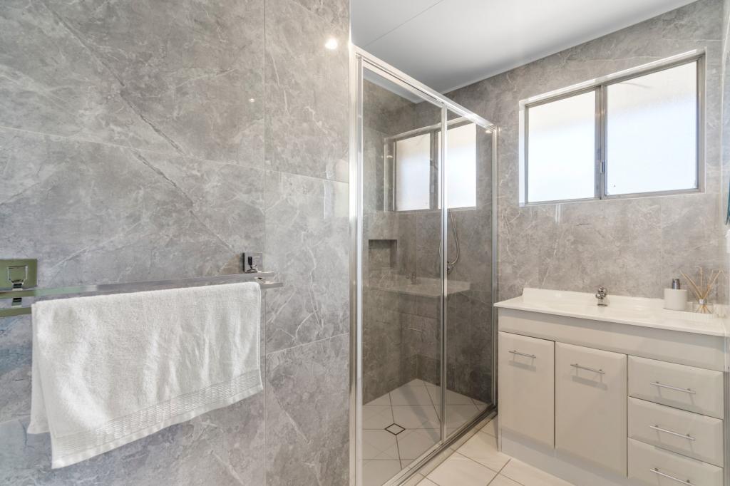 56 DAVEY RD, GATTON, QLD 4343