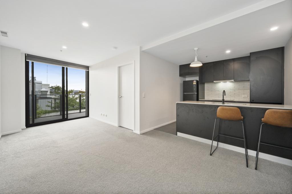 716/90 SWAIN ST, GUNGAHLIN, ACT 2912