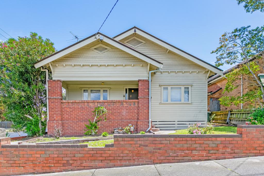 1 ASHTON ST, RESERVOIR, VIC 3073