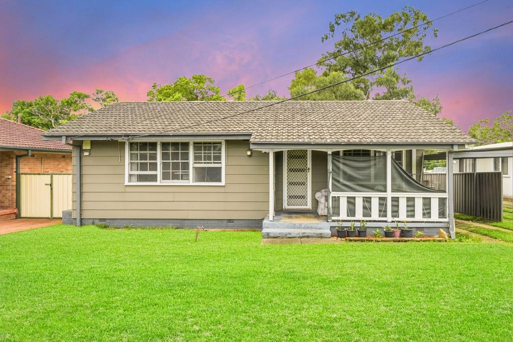 50 & 50a Maple Rd, North St Marys, NSW 2760