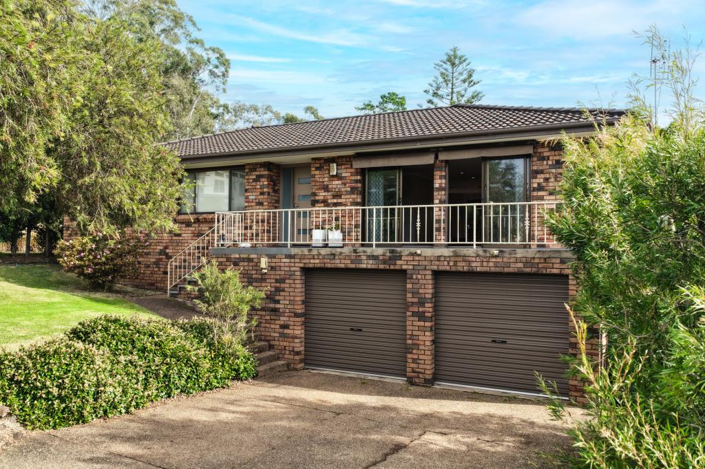 41 LOCKHART AVE, MOLLYMOOK BEACH, NSW 2539
