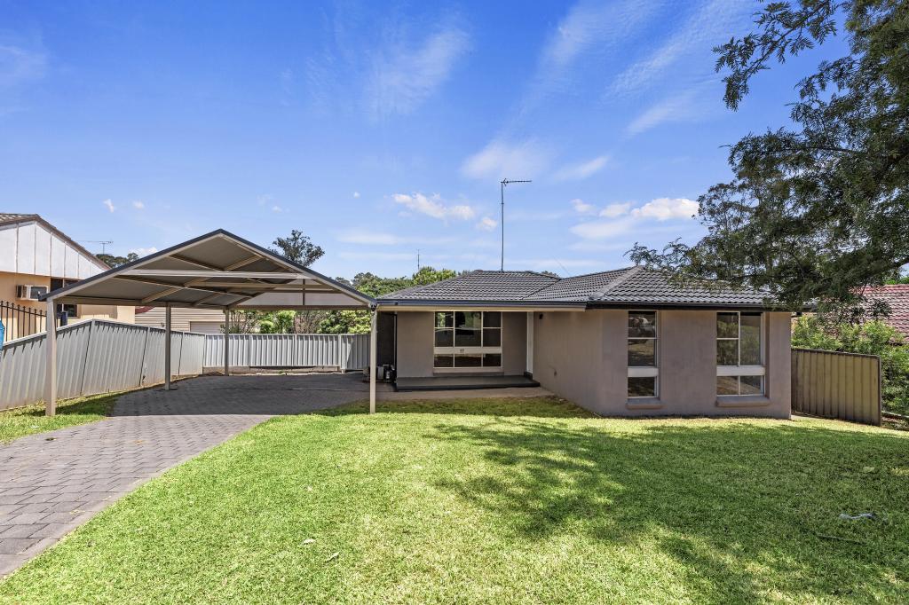 17 ROBINSON RD, CRANEBROOK, NSW 2749