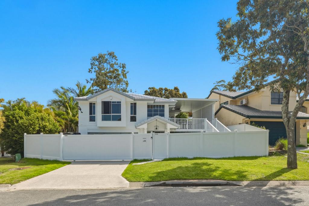 12 Clear River Bvd, Ashmore, QLD 4214