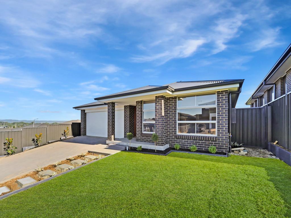 19 Jennings Cres, Spring Farm, NSW 2570