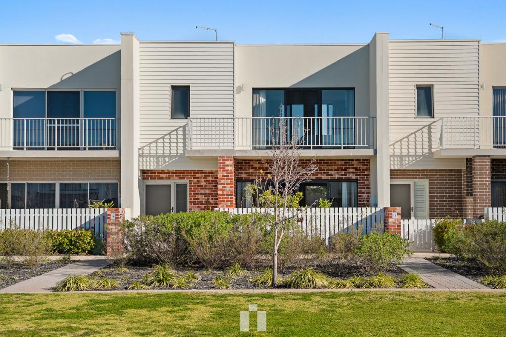 14 CATSEYE WALK, TREEBY, WA 6164