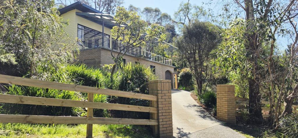 7 Gumtree Gr, Belgrave Heights, VIC 3160