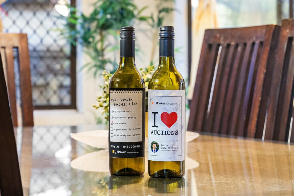 26 BALHAM RD, ROCKLEA, QLD 4106