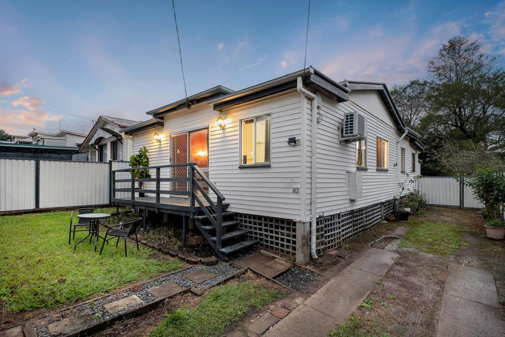 82 Lindwall St, Upper Mount Gravatt, QLD 4122