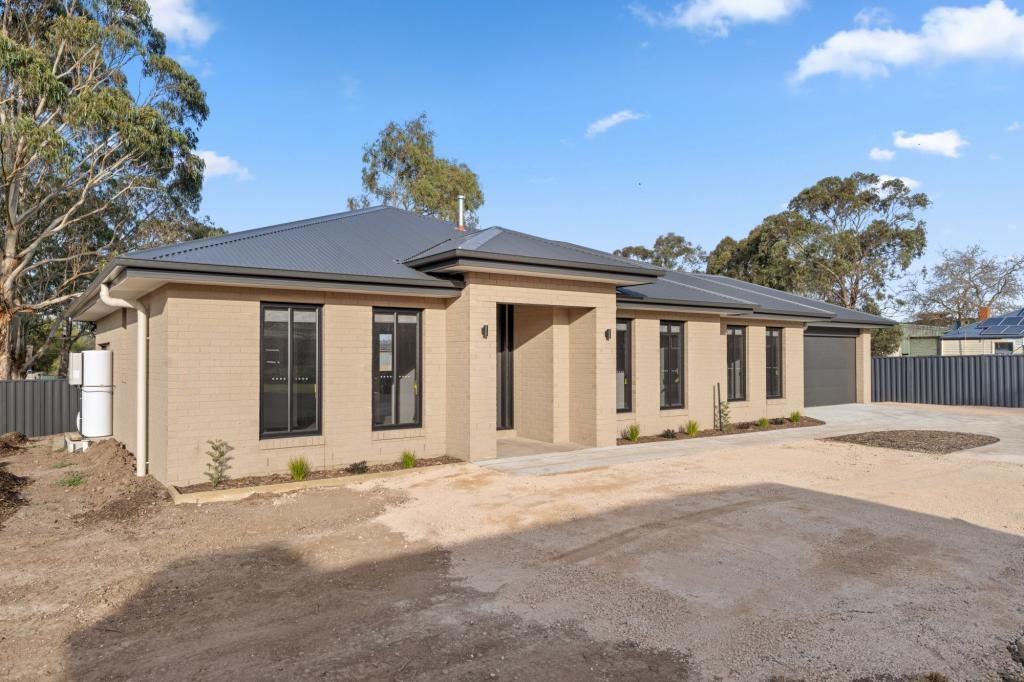 52b Murphy St, Romsey, VIC 3434