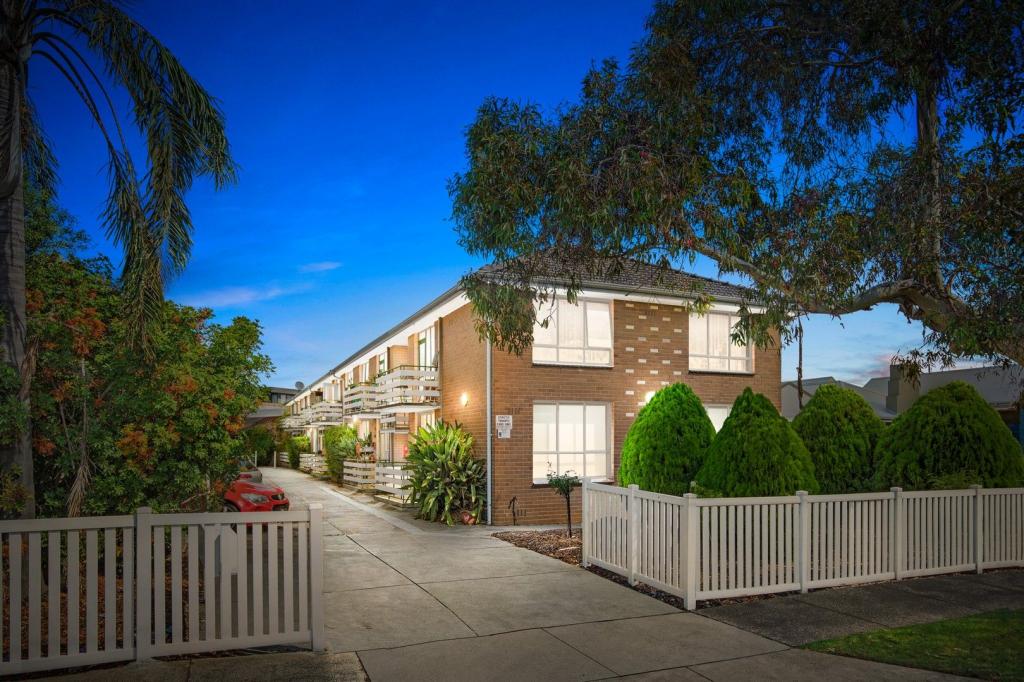 2/29 Champion Rd, Williamstown North, VIC 3016