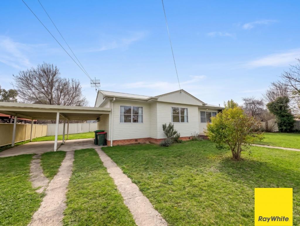 2 Holmes Ave, Armidale, NSW 2350