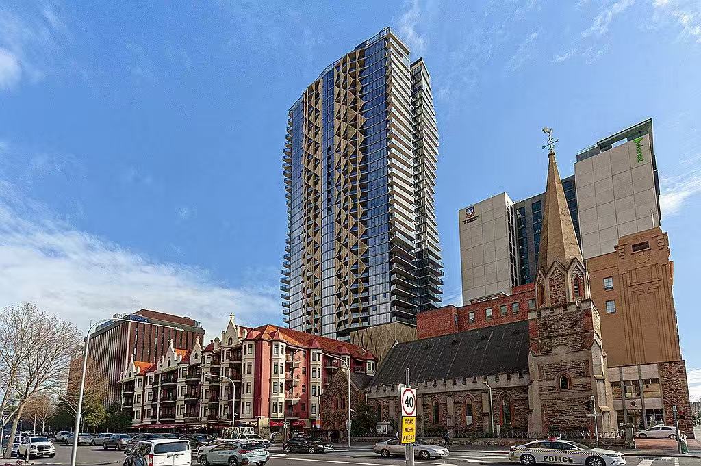 2602/17 Austin St, Adelaide, SA 5000