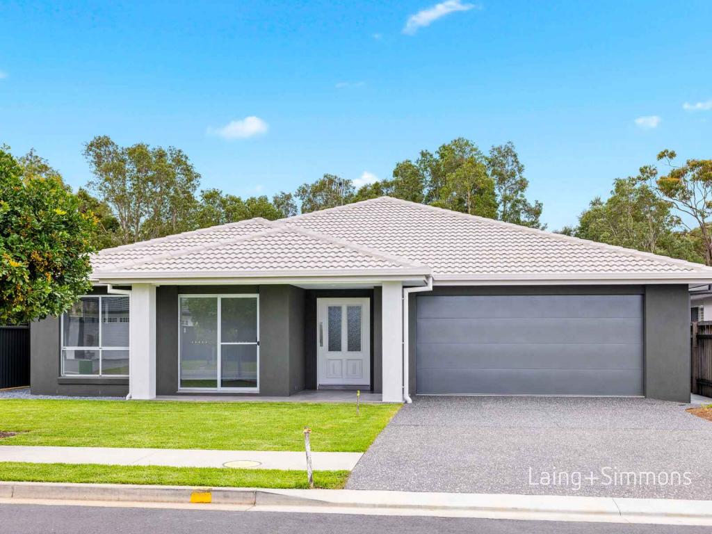 8 SIGNATA WAY, PORT MACQUARIE, NSW 2444