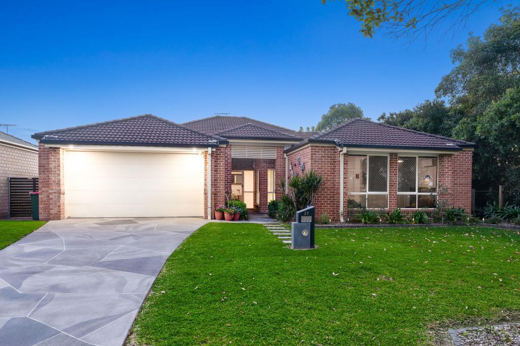 27 Kurrajong Cct, North Lakes, QLD 4509
