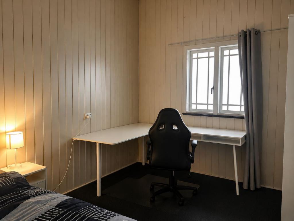 Room 1/11 Scott St, Red Hill, QLD 4059