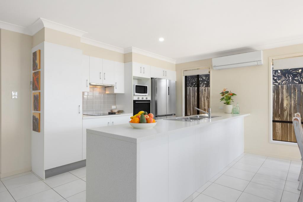 4 Woodbury Pl, Wollongbar, NSW 2477