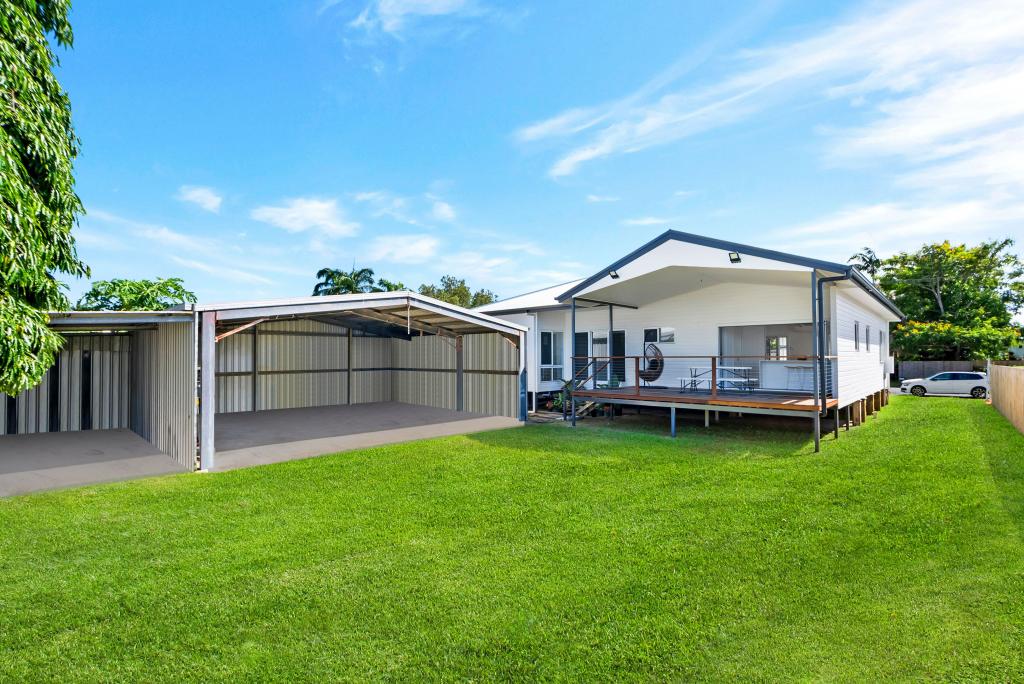 31 Collinson St, Westcourt, QLD 4870