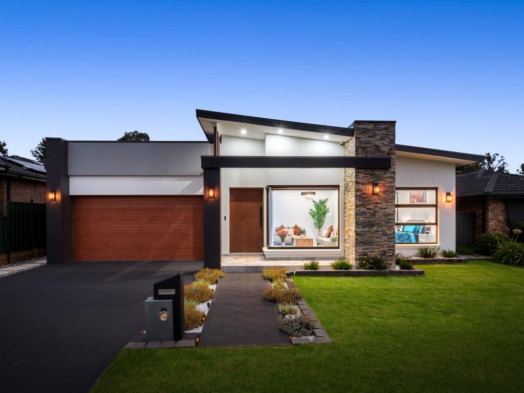 24 Long Reef Cres, Woodbine, NSW 2560