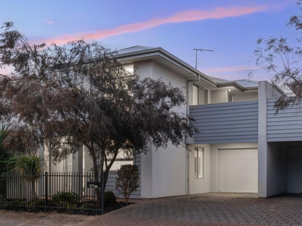2/7 Anchor Rd, Seaford Meadows, SA 5169