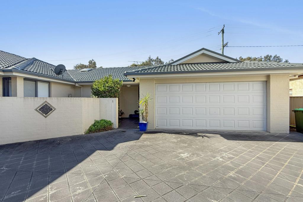 1/1 Keira Cl, Valentine, NSW 2280