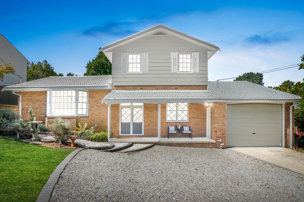 17 Jindabyne Ave, Baulkham Hills, NSW 2153